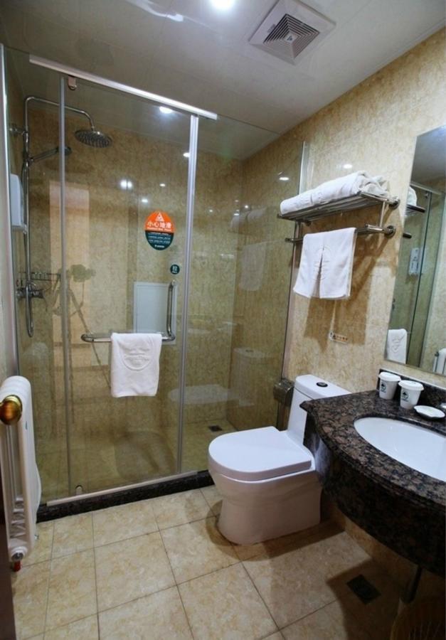 Greentree Inn Beijing Hotel Lin Cui Road Business Hotel Changping Bagian luar foto
